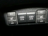 運転席と助手席には寒い時にうれしいシートヒーターが装備されてます。