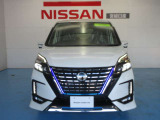 セレナ 1.2 e-POWER ハイウェイスターV 