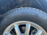 日産の中古車は保証が充実しております。全車&rdquo;ワイド保証&rdquo;&rdquo;ワイド保証ライト&rdquo;が付いております。駆動系・電装系パーツなど、油脂類・消耗品を除く殆どの部品が保証対象です!