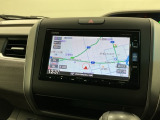 アップルカープレイ対応ギャザズナビ搭載です。知らない道も安心ですね!