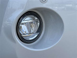 LEDフロントフォグランプ 霧や大雨など悪天候時にヘッドランプの明かりを補助します!