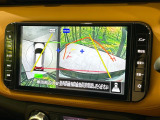 【アラウンドビューモニター】専用のカメラにより、上から見下ろしたような視点で360度クルマの周囲を確認することができます☆死角部分も確認しやすく、狭い場所での切り返しや駐車もスムーズに行えます。