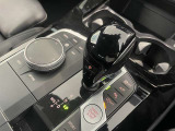 お車はご予約状況などにより、ご案内出来ない場合がございます。ご来店いただける際は、事前にご連絡くださいますよう、お願い申し上げます。
