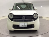 お客様に安全で快適なカーライフをお送りいただくために、中古車にも高いレベルの品質基準を設け、その基準に従って、全ての中古車について納車前整備を実施しています。