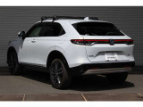 スムーズな走り出しと電動感を高めたシームレスな加速!思わず目を見張る、美しいクーペプロポーション。