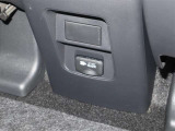 非常時やキャンプなどに役立つAC100Vコンセント付きです。