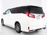 ★展示前点検実施★特殊な機材も用いて、全車点検を実施しております!