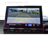 バックカメラが装備されており、後方の安全確認はもちろんのこと狭い場所での駐車や雨の日・夜間など視界の悪いコンディションでのストレスの軽減にもなります!
