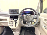 運転しやすいインパネ周りです。見やすいレイアウトで快適なドライブをサポートします☆☆
