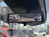 スマートルームミラーで定員乗車時や大きな荷物があっても後方視界が確保できます。