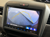 バックギアに入れるだけで自動でリヤカメラに切り替わります!車庫入れやバックが苦手な方にオススメ!