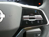 プロパイロット2.0(高速道路のナビ連動ルート走行と同一車線でのハンズオフ機能を同時採用しております。最先端の技術を乗りこなす新しいドライビングプレジャーです。