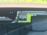 【ドライブレコーダー】ドライブレコーダー装備!走行中はもちろん、あおり運転や事故に遭遇した際、映像で記録し、万一のリスクに備えます。※記録用SDカードはお客様ご自身でご準備いただく必要があります。