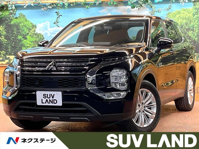 アウトランダー PHEV 2.4 M 4WD