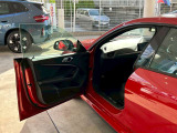 BMW Premium Selection 調布/〒182-0015東京都調布市八雲台2-14-1/TEL.042-426-1166/営業時間:10:00-18:00