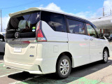 セレナ 2.0 ハイウェイスター 4WD 