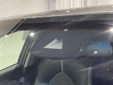 【衝突被害軽減ブレーキ】前方の車両や横断する歩行者などを検知した時、衝突回避や被害軽減をサポートします。