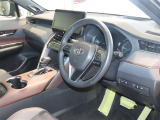 見通しのよいすっきりとした視界で、誰でも運転しやすいです。運転のしやすさは疲れにくさにも繋がりますよ♪