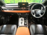 アウトランダー PHEV 2.4 P 4WD 