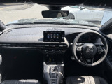 ゆとりあるシンプルな内装です★