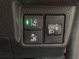 ホンダが推し進める総合先進安全装備のセンシング搭載! 衝突や斜線はみだしなどの危険が予測される時、センサーが警告。ヒューマンエラーを高度先進技術が補完してくれます。