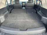 普段のお買い物や通勤、送迎等に十分な荷室スペースを確保しております。セカンドシートを倒すと、大きな荷物の積載も可能です♪