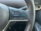 日産プロパイロット付きです!高速道路の運転で疲れが軽減できます!さらにハンドルを握っているだけでハンドル操作を支援してくれます!