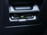 ETC車載器搭載です。スマートICも増えてきており、必須装備といって良い便利装備です。