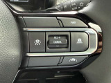 アダプティブクルーズコントロール(ACC)全車速追従機能・停止保持機能付先行車との距離を単眼カメラとミリ波レーダーで測定し設定した車間距離を保ちながら自動的に加速・減速・停止まで追従します。