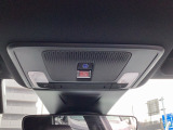 緊急通報ボタンが装備されています。ホンダコネクト対応。ご利用には、Honda Total Care プレミアムのご加入が必要です。