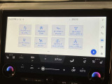 いまや必須装備「ナビゲーション」搭載!知らない場所にスイスイッとドライブ。もう、これなしではハンドルを握れませんね!でも運転中の操作は危険ですのでご注意ですね☆