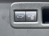 【パワーバックドア】スマートキーや運転席のボタンを押すだけでリアゲートが自動で開閉します!荷物を持っている時や、高い位置にあるバックドアを閉める際に便利な機能です♪