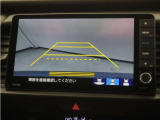 バックカメラ搭載です!車庫入れが苦手な人はもちろん、車両感覚に自信がある人にもお勧めです!見えない箇所が見えるようになるので、低い障害物や隠れてしまっている子供の存在等にも気付く事が出来ます。