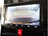 バックモニター付きです。