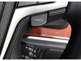 快適エアシート&シートヒーターを装備しています!高級車ならではの装備です!シートが暖まる機能!シートから冷風が出る機能!どちらも付いています!!寒い冬も、暑い夏も快適にご乗車頂けます!!