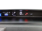デザイン性に長けており、分かりやすて見やすいスピードメータです。