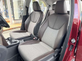 運転席にシートのヘタレがあります。