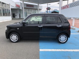 納車前にはプロのメカニックが点検、整備を行いますので安心してお乗り頂けます。