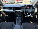A1スポーツバック 25 TFSI Sライン 