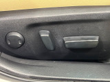 【パワーシート】スイッチ一つで簡単にシートの微調整が可能!電動だから力もいりません!快適なシートポジションにセットして、快適なドライブをお楽しみください。