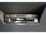 ボイスタイプのETC搭載。高速道路出入口もスマートに通過! 今やマストアイテムですね。納車前には使用できるようにセットアップをさせていただきます。ETCカードの取扱もしておりますのでご相談ください。