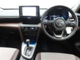 ぜひ展示車の運転席に座ってみてください。