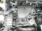 まるまるクリンでは自分では清掃しにくいエンジンルームも綺麗に清掃してあります!