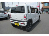 中古車でも純正ディーラーオプションを取り付けることが可能です。バイザーやドラレコ・ETCがついていない車でもお気軽にご相談ください。
