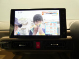 【テレビも楽しめます】フルセグ対応で、休憩中や待ち時間もテレビを視聴でき退屈しません。移動の合間のリラックスタイムに最適です。