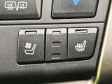 【シートベンチレーション】夏場は涼しい風でお尻や背中の熱やムレを防ぎ、冬はエアコンよりも早く温まってポカポカに!季節を問わず快適に過ごせます。