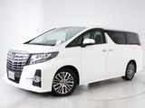 ★展示前点検実施★特殊な機材も用いて、前車点検を実施しております!
