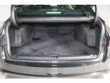 レクサスCPOでは、購入時の車両価格の中に1回の法定点検、その際のオイル交換の費用まで含まれております。購入後のサポートもお任せください。