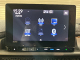 メモリーインターナビ付いています。スマートフォンとの連動も可能です。