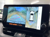 【パノラミックビューモニター】専用のカメラにより、上から見下ろしたような視点で360度クルマの周囲を確認することができます☆死角部分も確認しやすく、狭い場所での切り返しや駐車もスムーズに行えます。